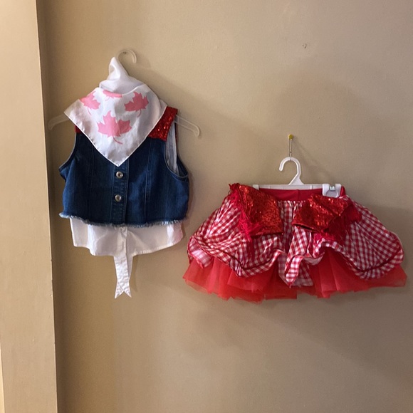 Full western/Cowgirl outfit  - size 4/5 - 6 pieces - Picture 4 of 9